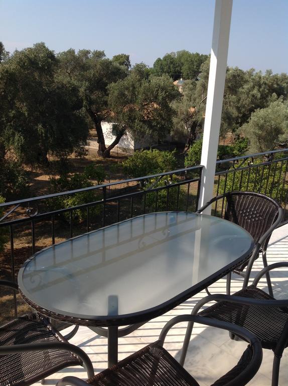 Sapfo Studios Lefkada Town Bagian luar foto
