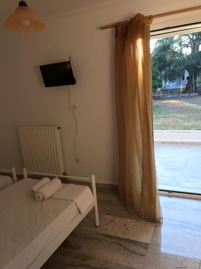 Sapfo Studios Lefkada Town Bagian luar foto